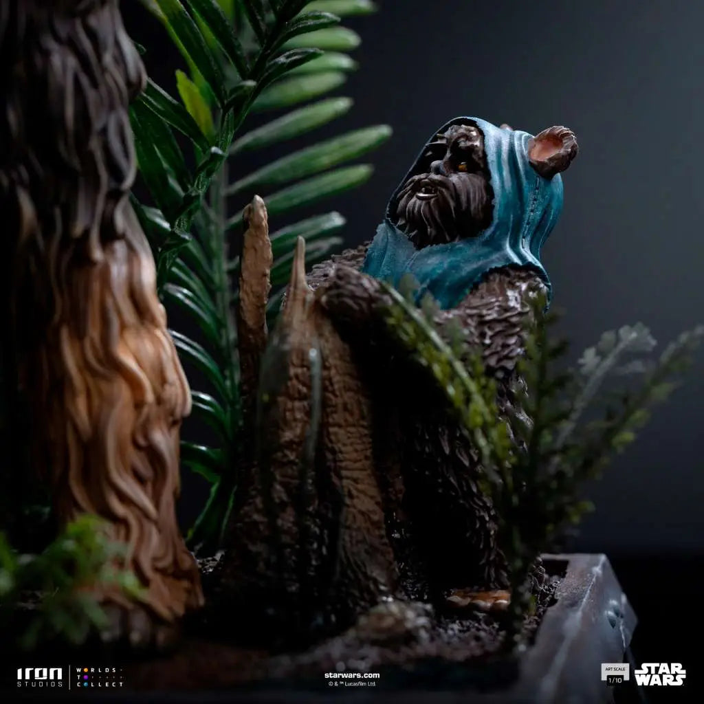 STAR WARS CHEWBACCA AND TOKKAT 1/10 STATUE
