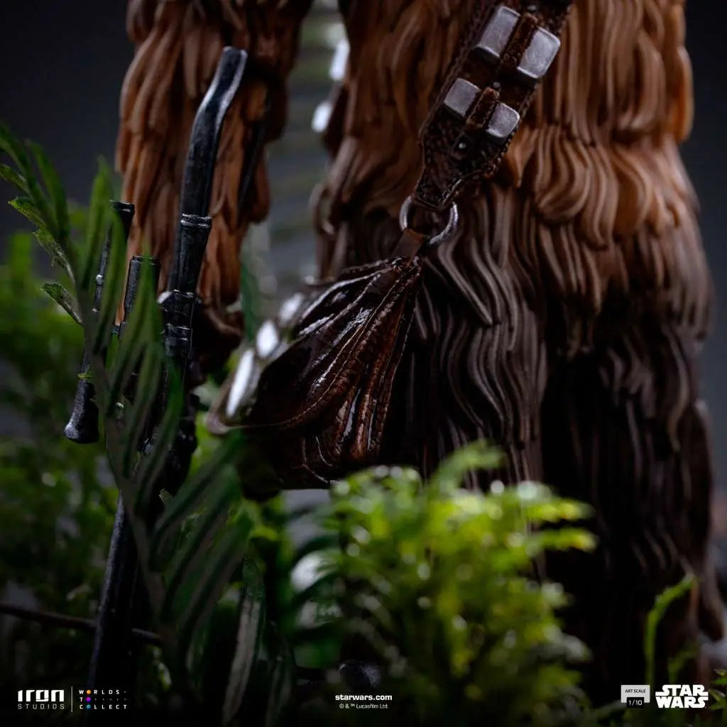 STAR WARS CHEWBACCA AND TOKKAT 1/10 STATUE