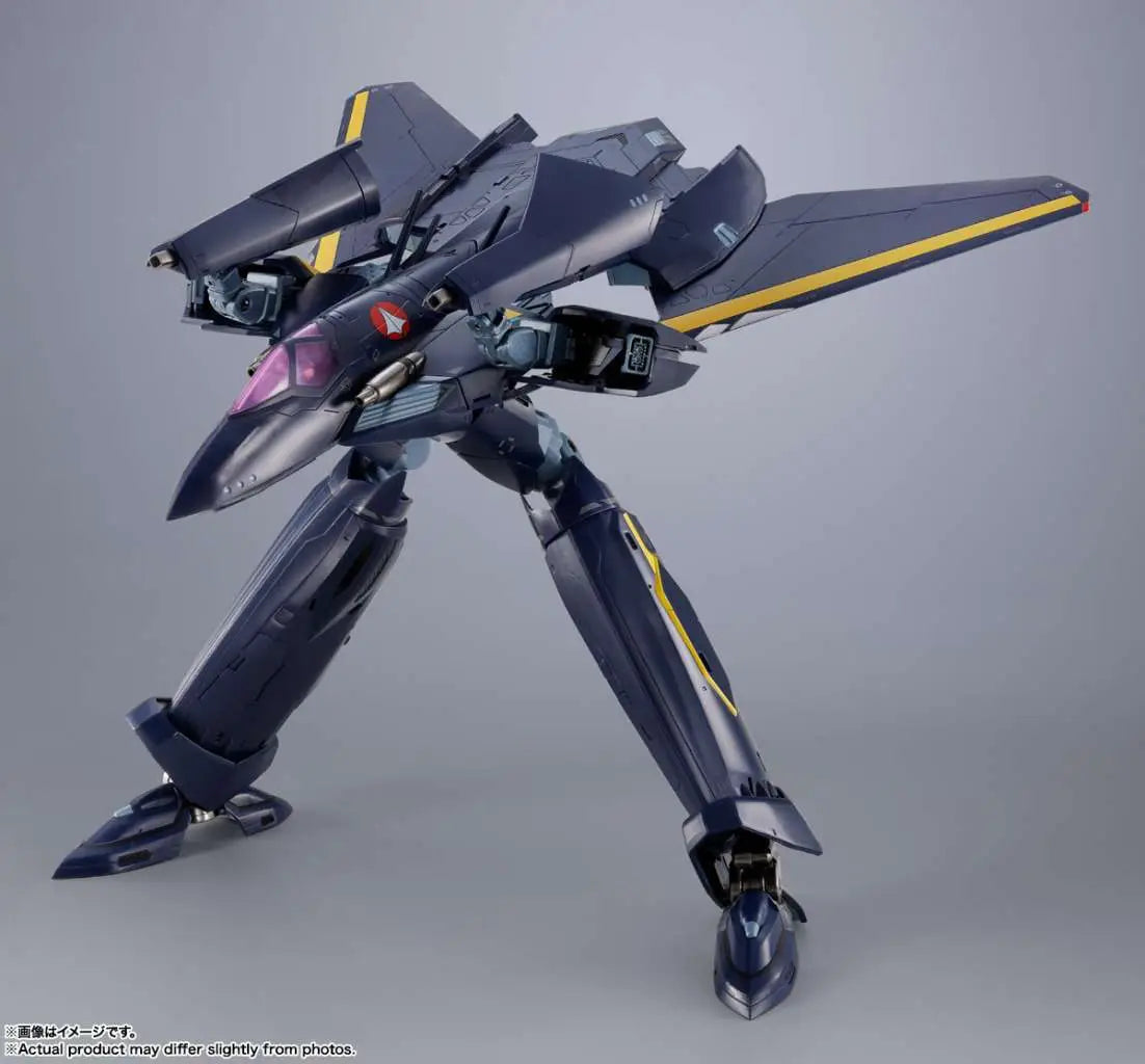 BANDAI DX CHOGOKIN MACROSS 7 VF-17S NIGHTMARE STEALTH VALKYRIE GAMLIN KIZAKI ACTION FIGURE 25 cm