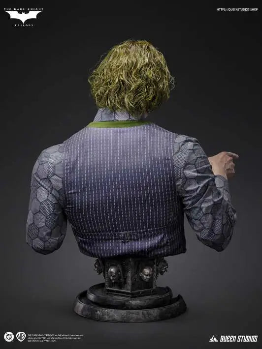 THE DARK KNIGHT JOKER LIFE-SIZE BUST
