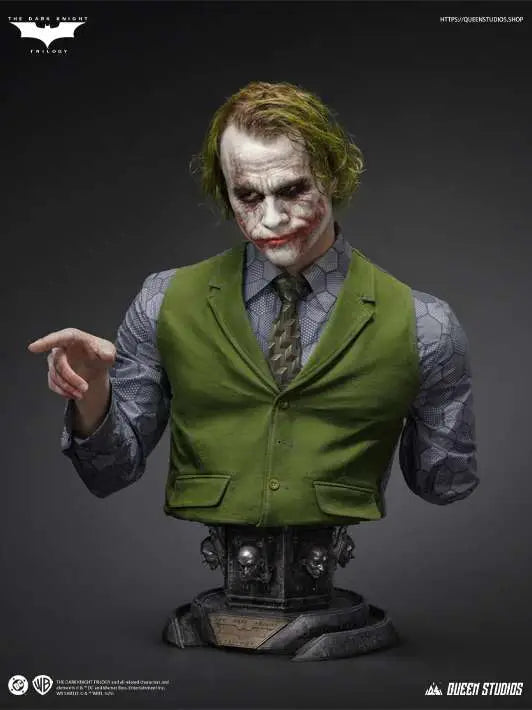 THE DARK KNIGHT JOKER LIFE-SIZE BUST