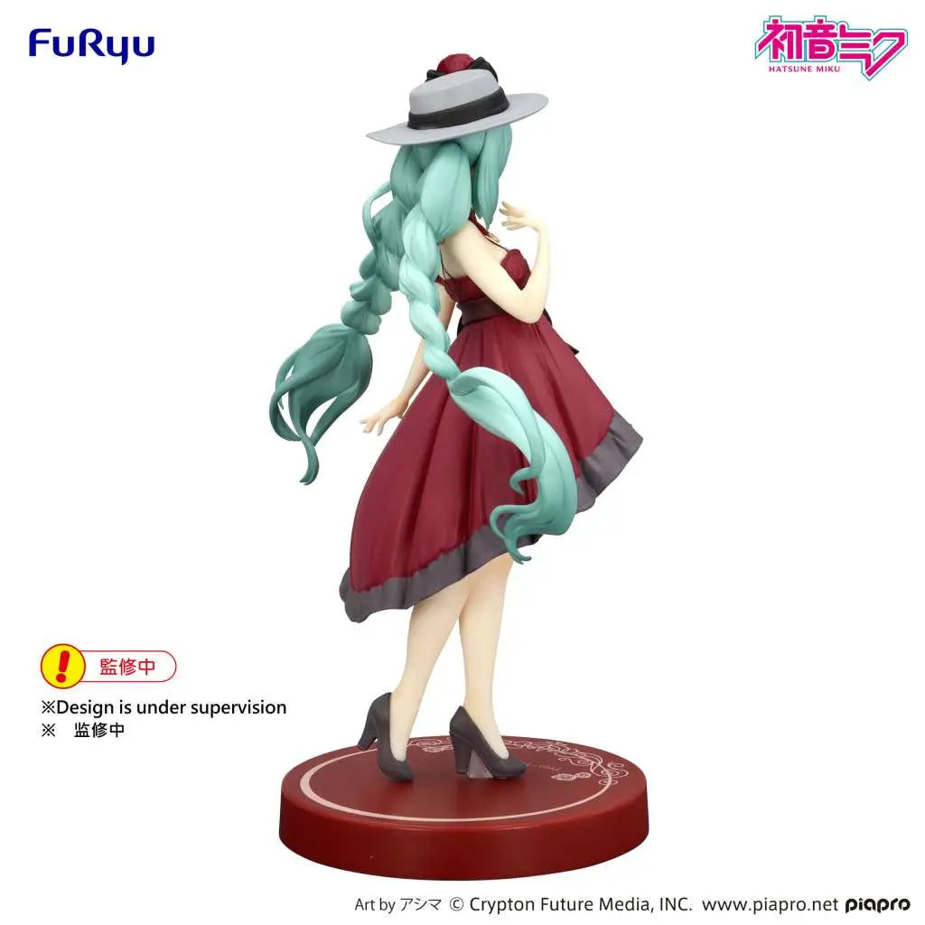 FURYU HATSUNE MIKU OUTING DRESS RED COLOR TRIO-TRY-IT FIGURA 19 cm