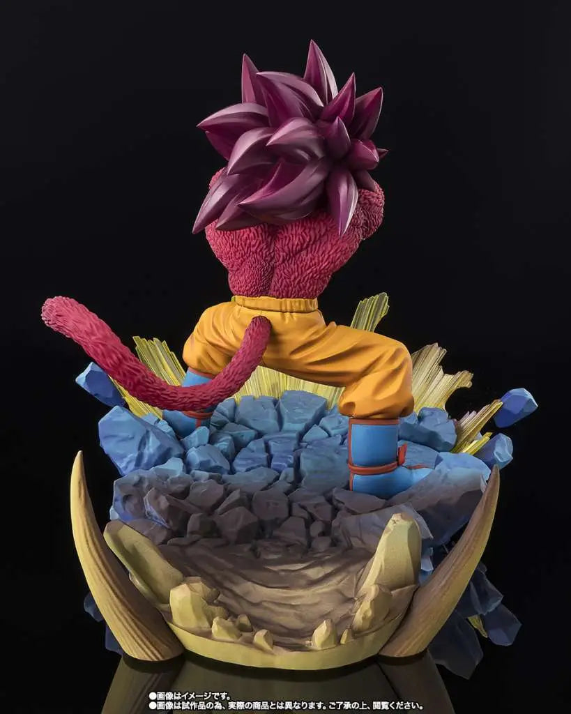 BANDAI - DRAGON BALL DAIMA SUPER SAIYAN 4 SON GOKU EXTRA BATTLE FIGUARTS ZERO STATUA 20 cm