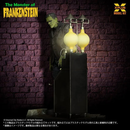 X-PLUS MONSTER FRANKENSTEIN SCALE PLASTIC 1/8 MODEL KIT 26 cm