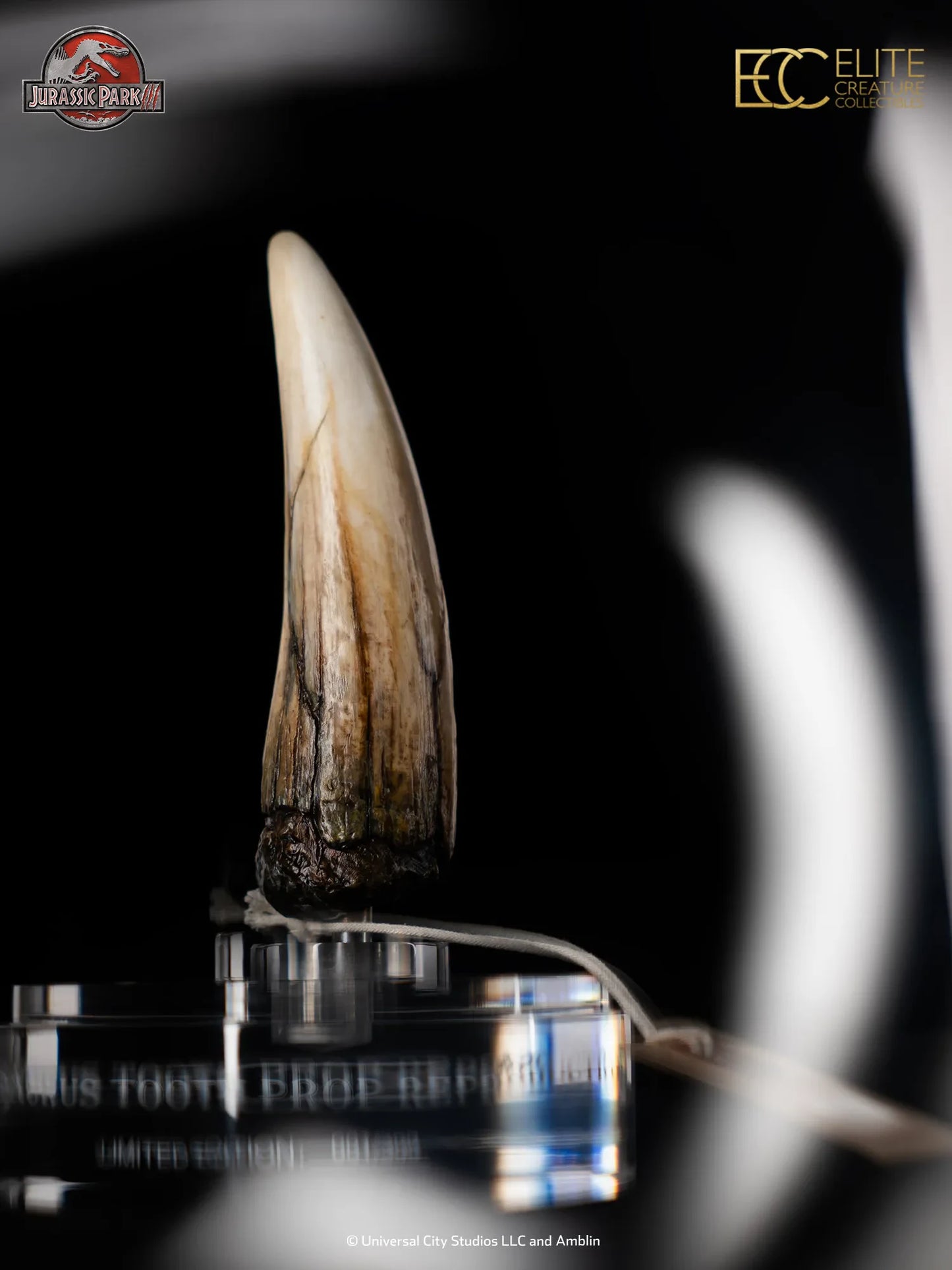 JURASSIC PARK III SPINOSAURUS TOOTH PROP REPRODUCTION
