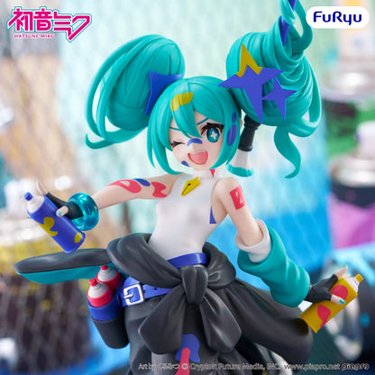 FURYU HATSUNE MIKU PAINT GIRL ANOTHER COLOR MUCHUTE FIGURA 23 cm