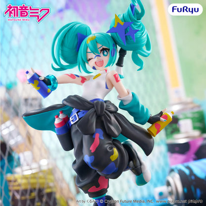 FURYU HATSUNE MIKU PAINT GIRL ANOTHER COLOR MUCHUTE FIGURA 23 cm