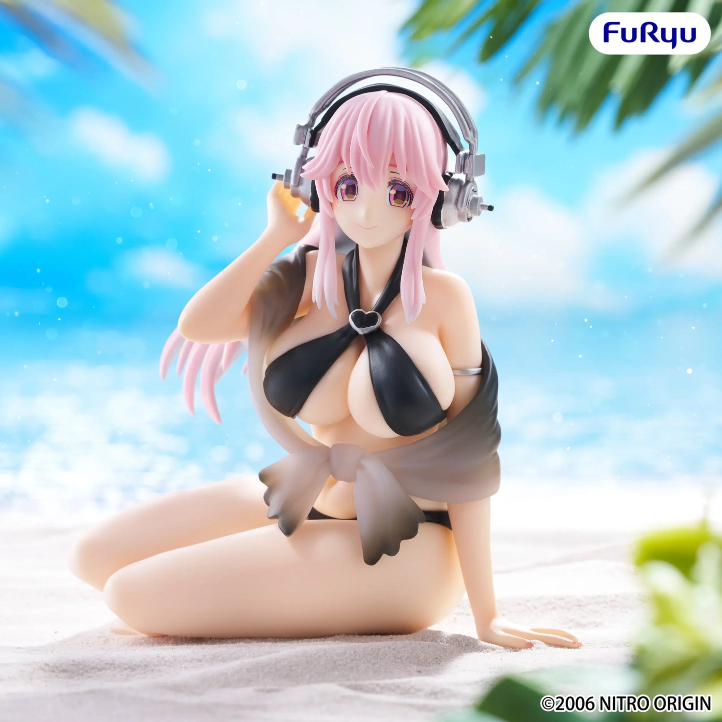 FURYU SUPER SONICO SWIMSUIT BLACK COLOR NOODLE STOPPER FIGURA 10 cm