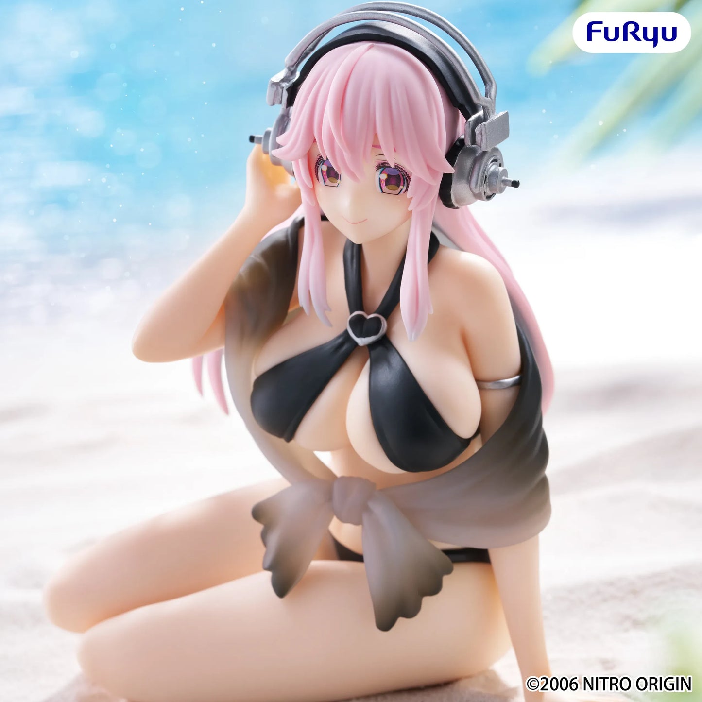 FURYU SUPER SONICO SWIMSUIT BLACK COLOR NOODLE STOPPER FIGURA 10 cm