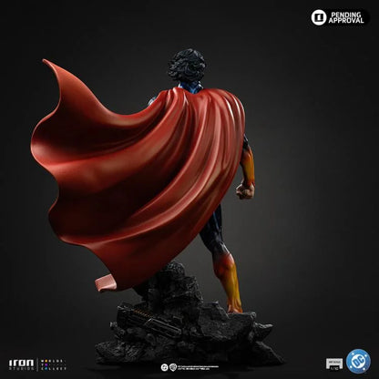 DC COMICS ABSOLUTE SUPERMAN