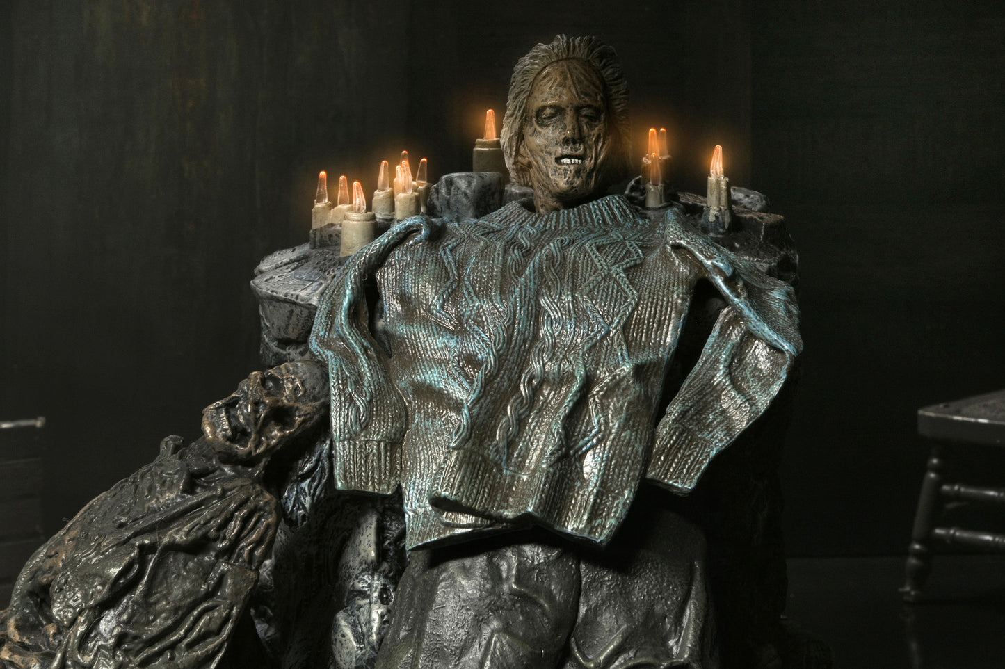 NECA FRIDAY 13TH GAME PAMELA SHRINE DIORAMA
