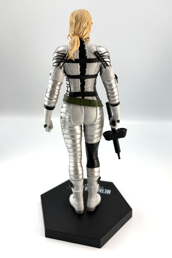 KONAMI AMUSEMENT METAL GEAR SOLID DELTA BOSS FIGURA 20 cm