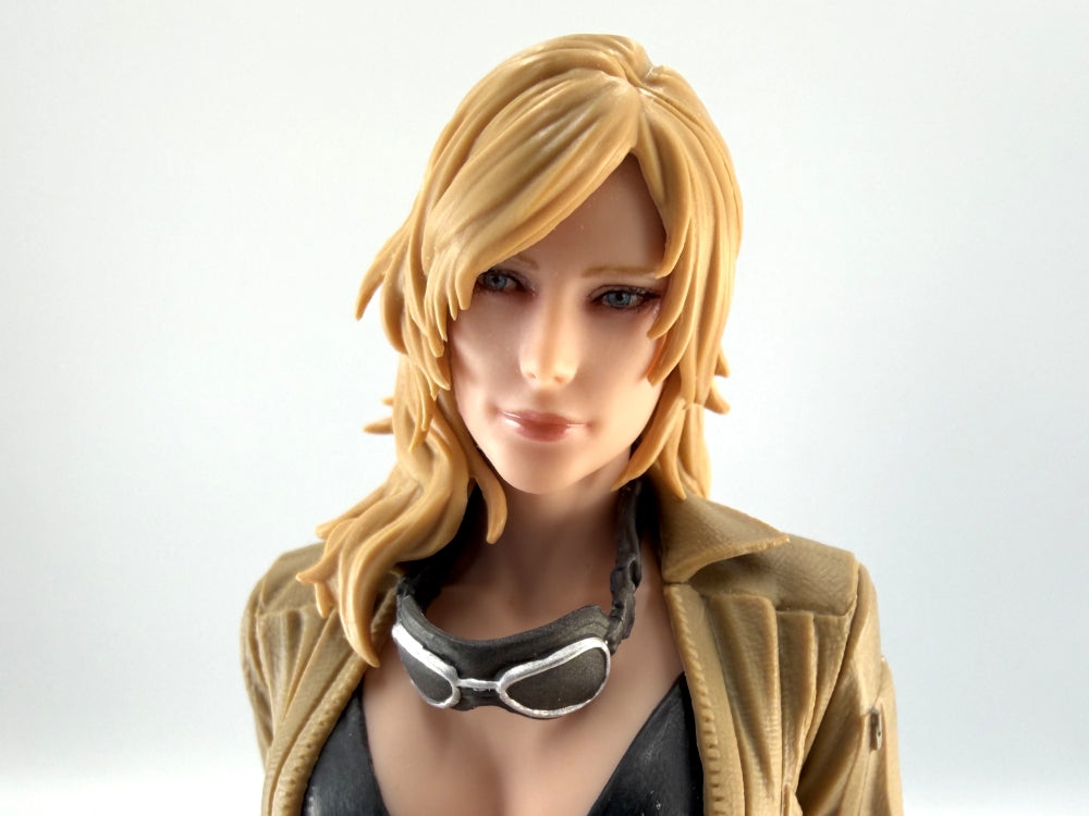KONAMI AMUSEMENT METAL GEAR SOLID DELTA EVA FIGURA 20 cm