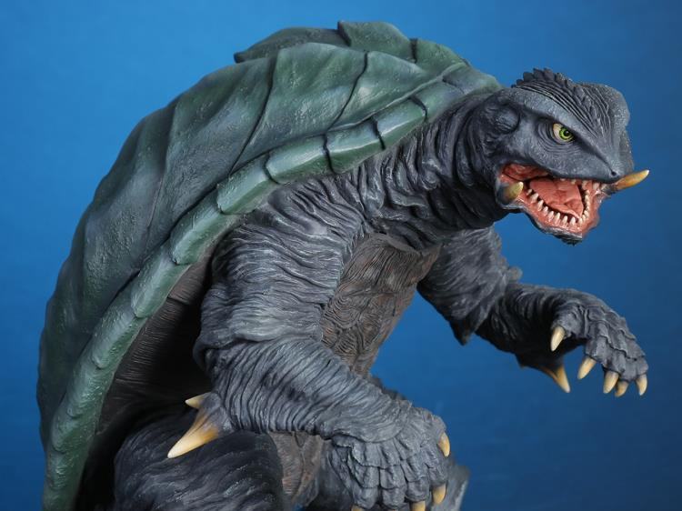 GAMERA 1996 DAIEI 30CM SERIES RENEWAL FIGURE
