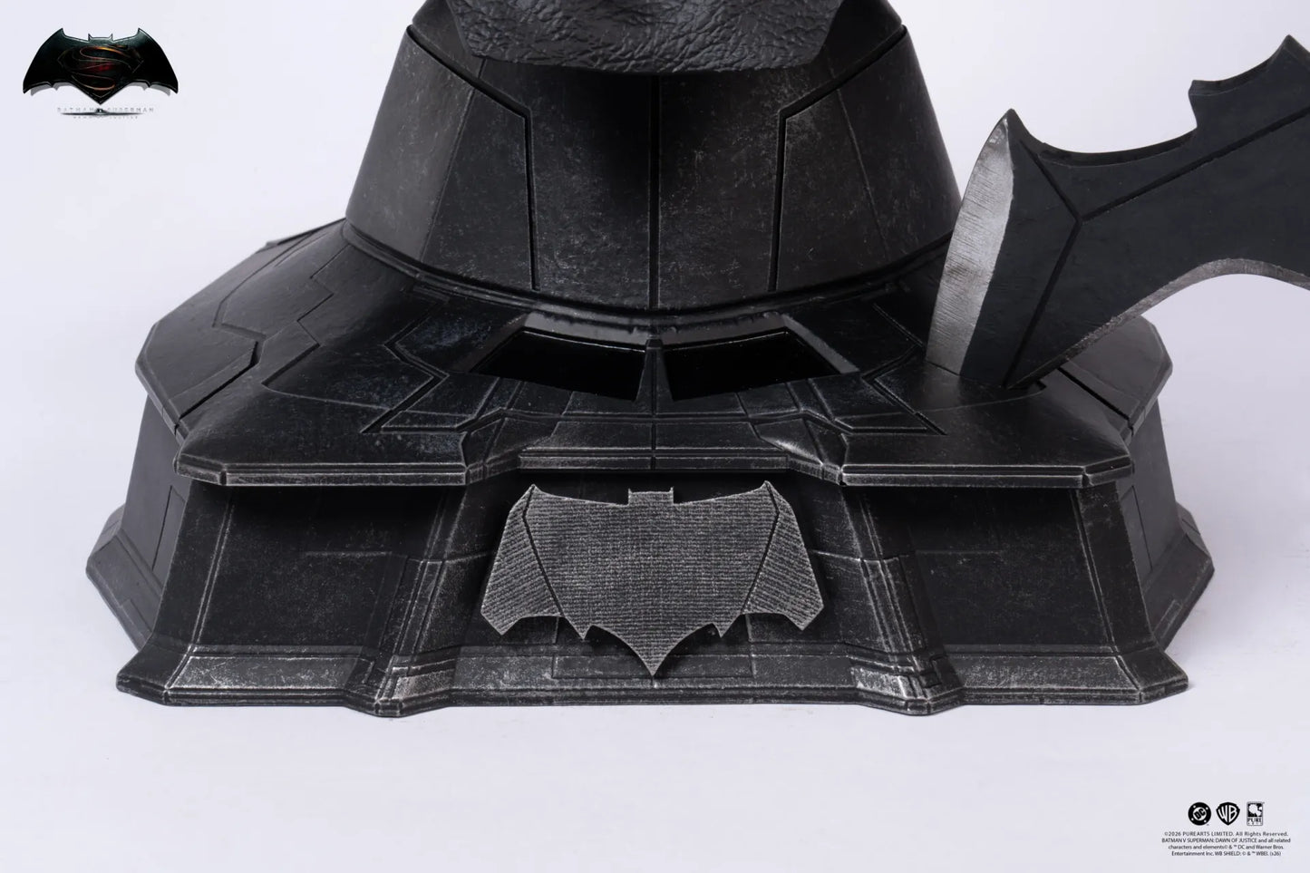 BATMAN VS SUPERMAN DAWN OF JUSTICE BATMAN COWL REPLICA