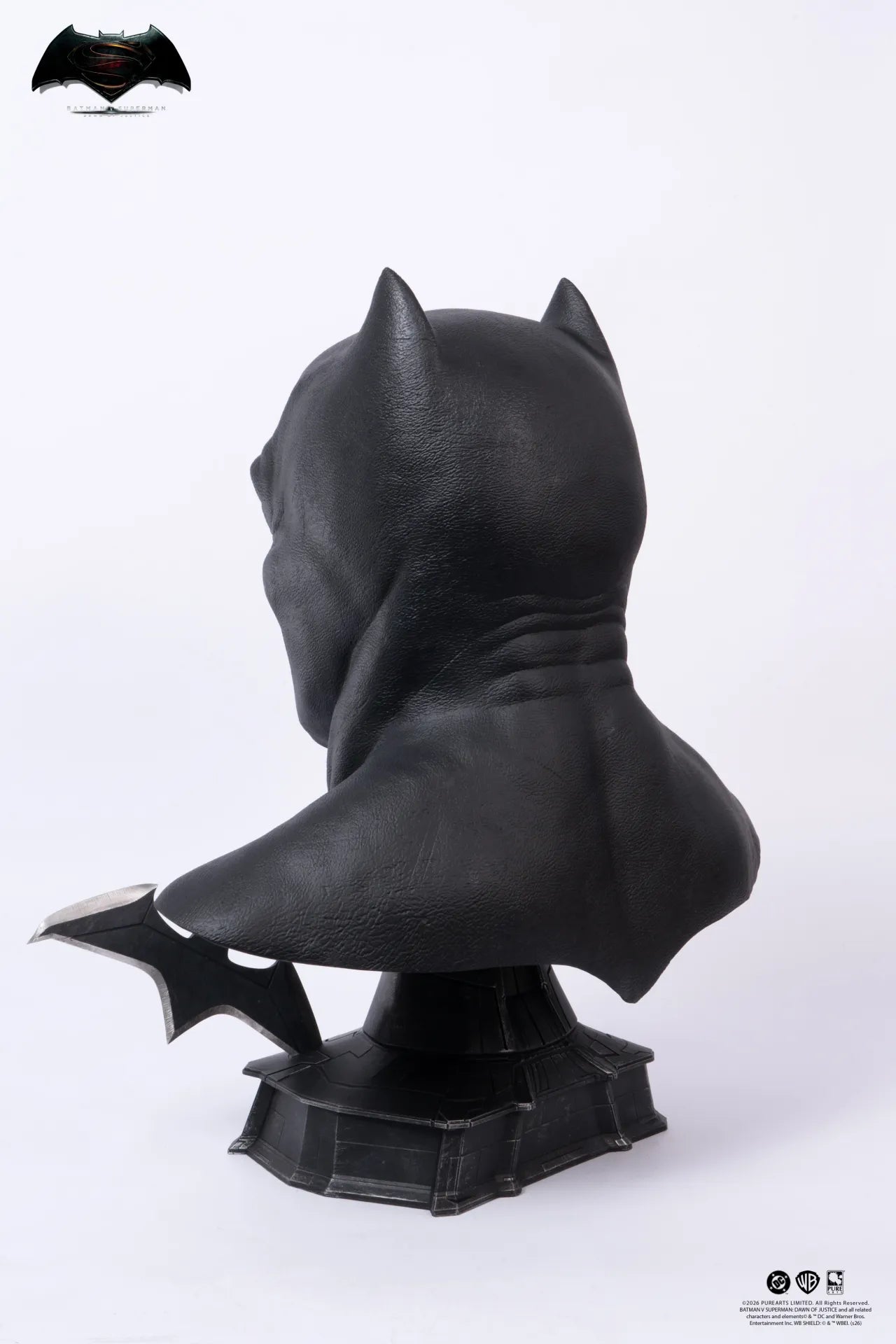 BATMAN VS SUPERMAN DAWN OF JUSTICE BATMAN COWL REPLICA