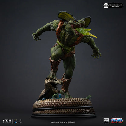 MASTERS OF THE UNIVERSE KOBRA KHAN 1/10 STATUE