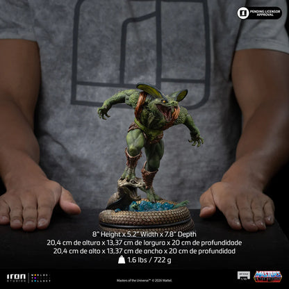MASTERS OF THE UNIVERSE KOBRA KHAN 1/10 STATUE