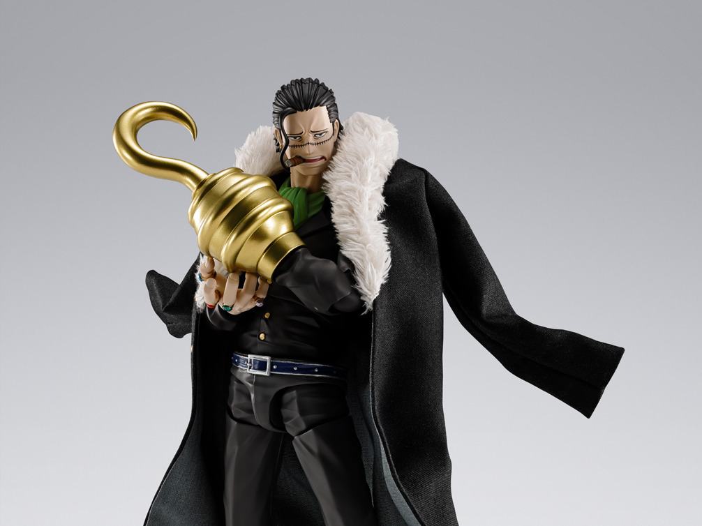ONE PIECE SIR CROCODILE MARINEFORD S.H.FIGUARTS