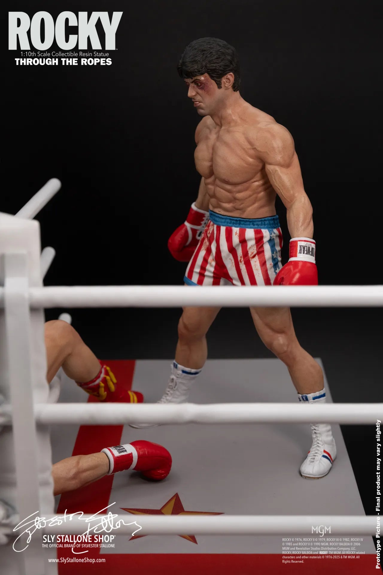 ROCKY OVER DRAGO THROUGH THE ROPES 1/10 STATUE