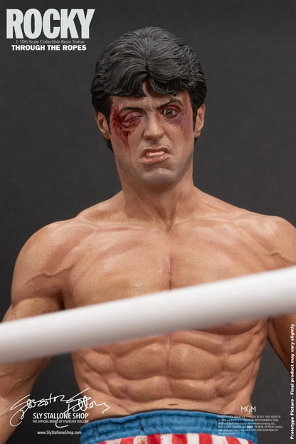 ROCKY OVER DRAGO THROUGH THE ROPES 1/10 STATUE