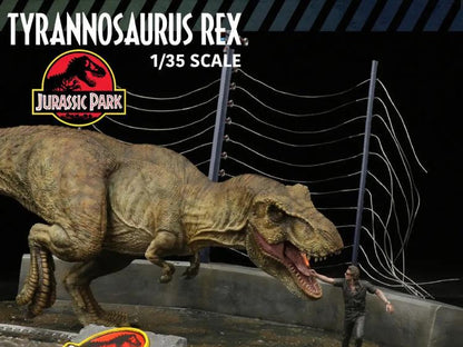 JURASSIC PARK T-REX 1/35 PLASTIC MODEL KIT