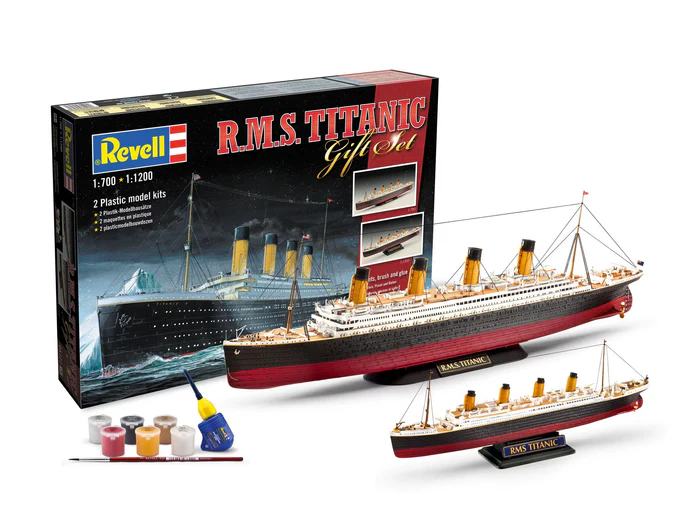 TITANIC 1/700 & 1/1200 GIFT SET