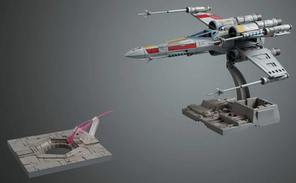 STAR WARS X-WING STARFIGHTER (BANDAI)