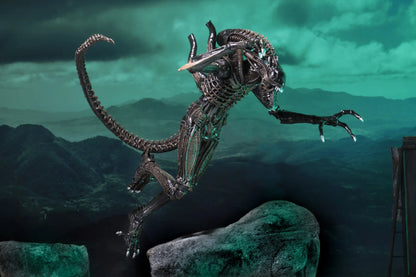 NECA ALIENS ALIEN WARRIOR BROWN 1986 ULTIMATE AF ACTION FIGURE 23 cm
