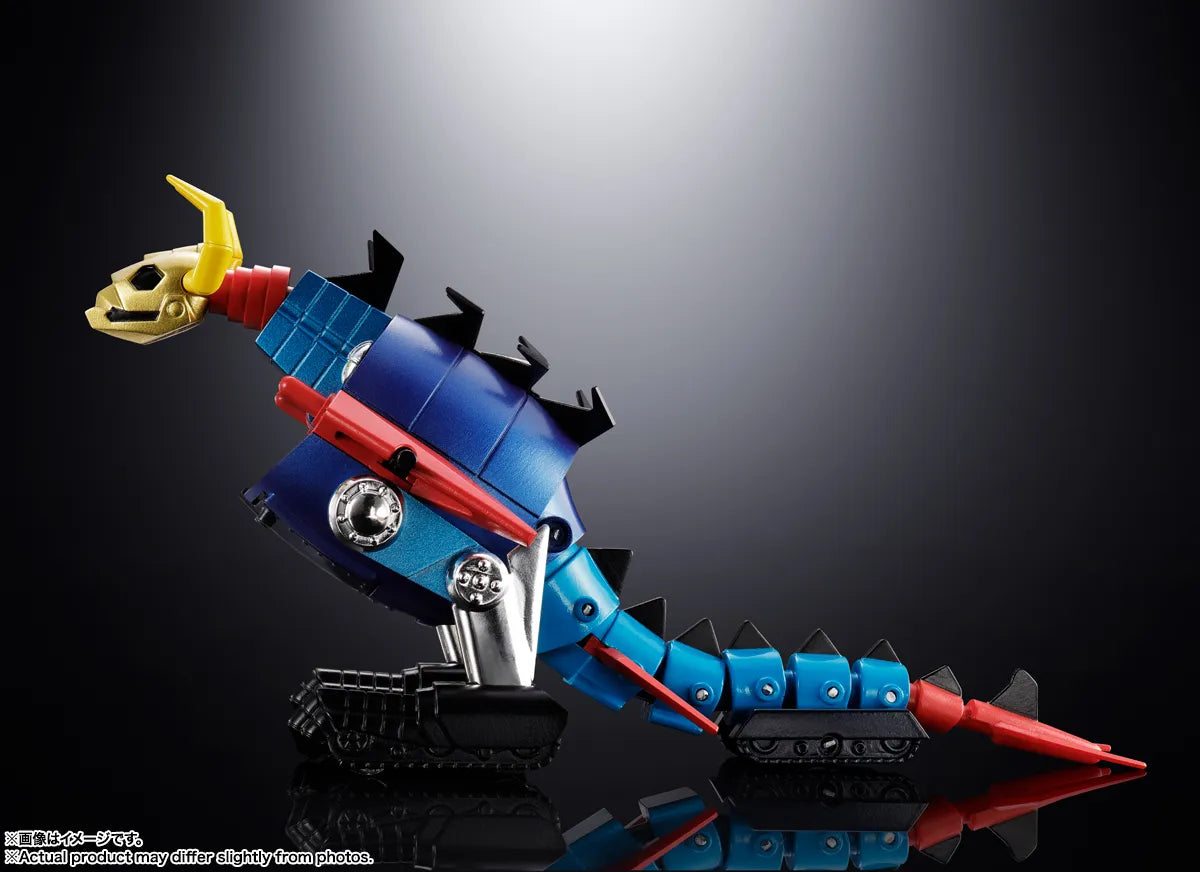 BANDAI GAIKING DAIKUMARYU & GAIKING CHOGOKIN ACTION FIGURE DAIKUMARYU: 20cm. GAIKING: 7cm
