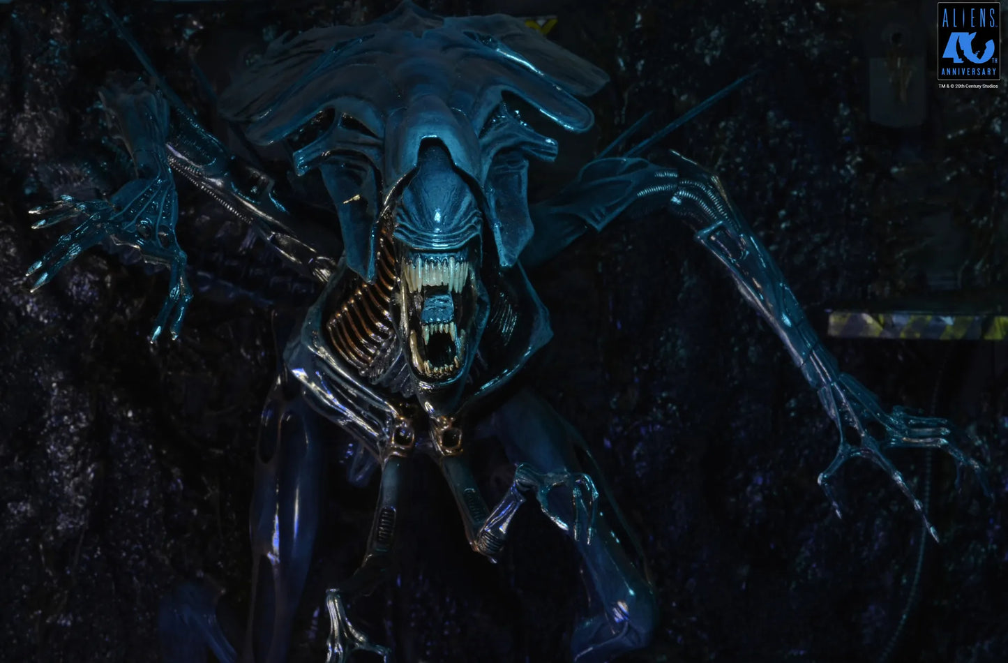 NECA ALIENS 40TH ANNIVERSARY ALIEN QUEEN ULTRA DELUXE AF ACTION FIGURE 37 cm