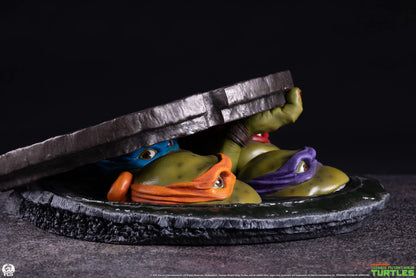 PCS RG TMNT UNDEROUND 1:4 SCALE TABLETOP EDITION STATUA 12H x 28W x 30D cm