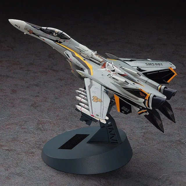 MACROSS ZERO SV-51 Y NORA TYPE 1/72 MK