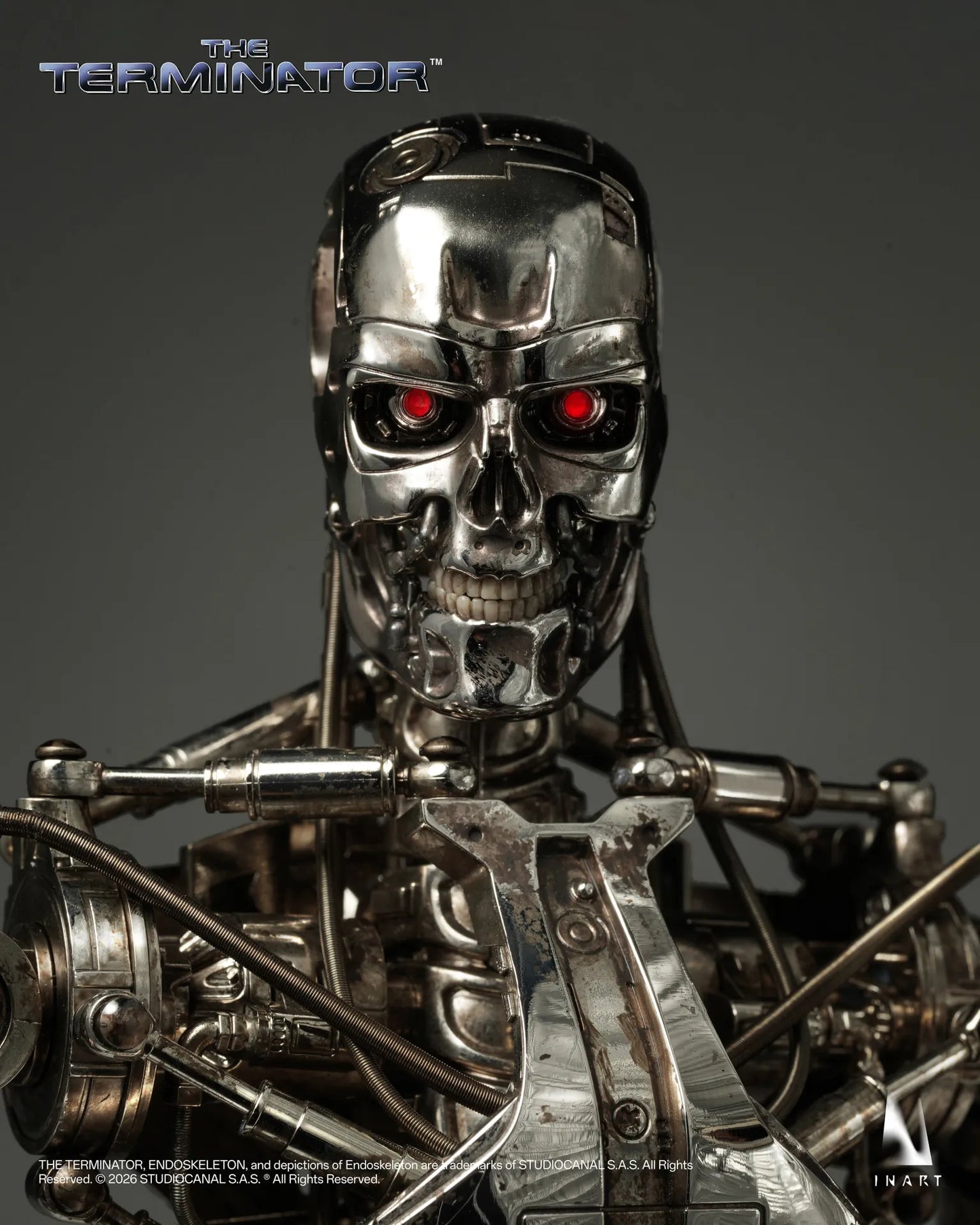 THE TERMINATOR T-800 ENDOSKELETON 1/6 COLLECTIBLE FIGURE