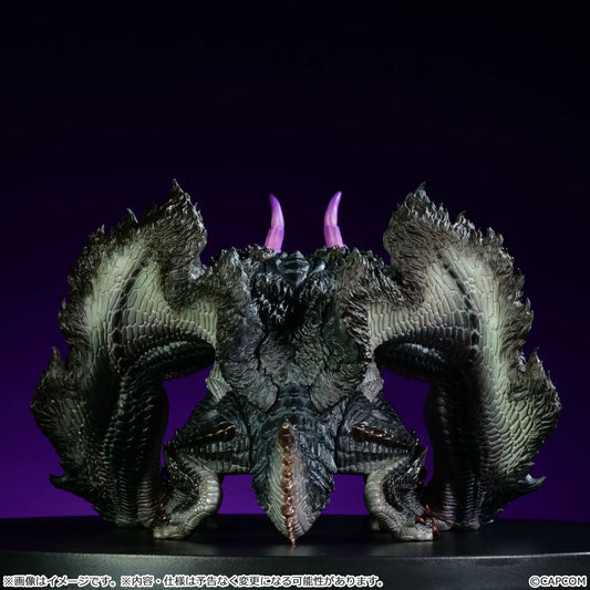 CAPCOM MONSTER HUNTER GORE MAGALA BUILDER SOFVI MODEL FIGURA 14 cm