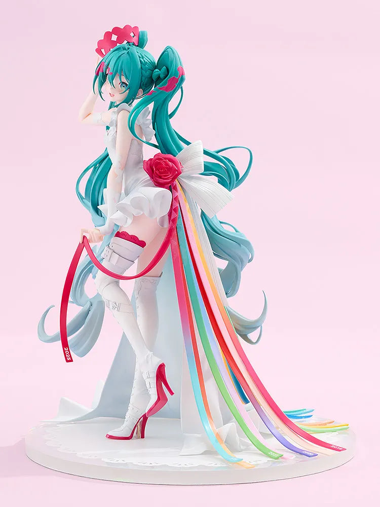 HATSUNE MIKU RACING MIKU 15TH RAPSODY 2010-2025 G.S. COLLECTION FIGURE
