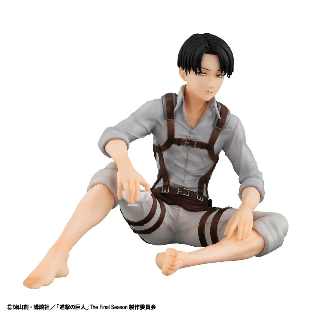 ATTACK ON TITAN PALM SIZE SQUAD CAPTAIN LEVI G.E.M. STATUE