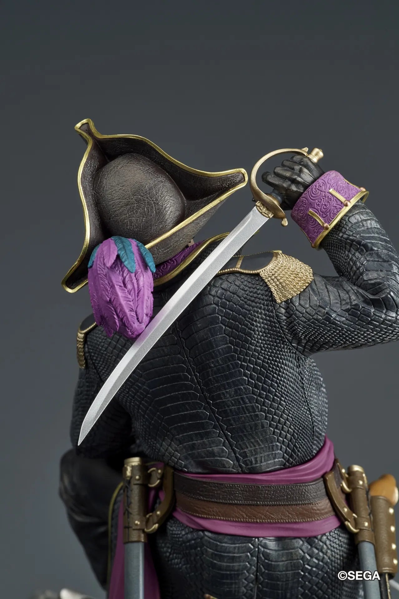 LIKE A DRAGON PIRATE YAKUZA IN HAWAII CAPTAIN MAJIMA DIGSTA FIGURE