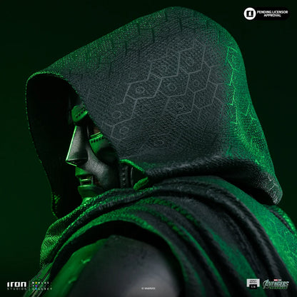 IRON STUDIOS - DOOM AVENGERS:DOOMSDAY DOCTOR DOOM LEGACY REPLICA 1/4 STATUA 67 cm
