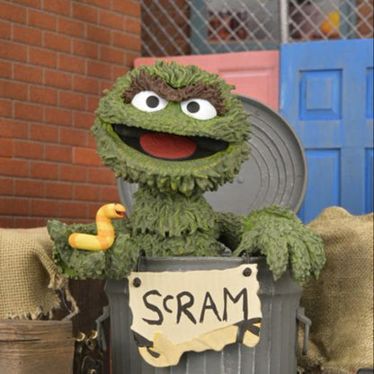 NECA - SESAME STREET SESAME STREET OSCAR GROUCH ULTIMATE ACTION FIGURE 17 cm