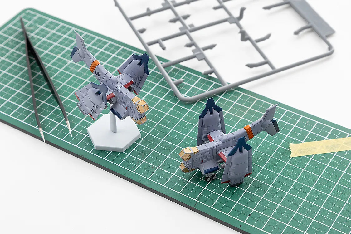 SYUTO SEIKO EVANGEION UNAF CLOSE AIR SUPPORT VTOL AIRCRAFT YAGR-3B 1/350 MODEL KIT 3.6 cm