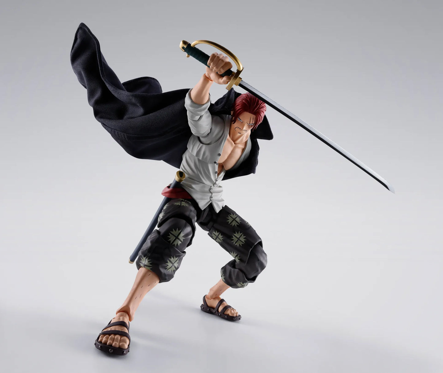 BANDAI SHANKS - ONE PIECE S.H.FIGUARTS MARINEFORD ACTION FIGURE 16.5 cm