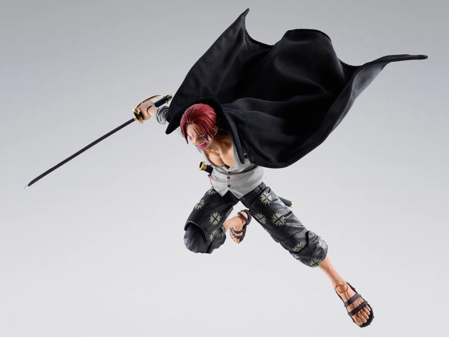 BANDAI SHANKS - ONE PIECE S.H.FIGUARTS MARINEFORD ACTION FIGURE 16.5 cm