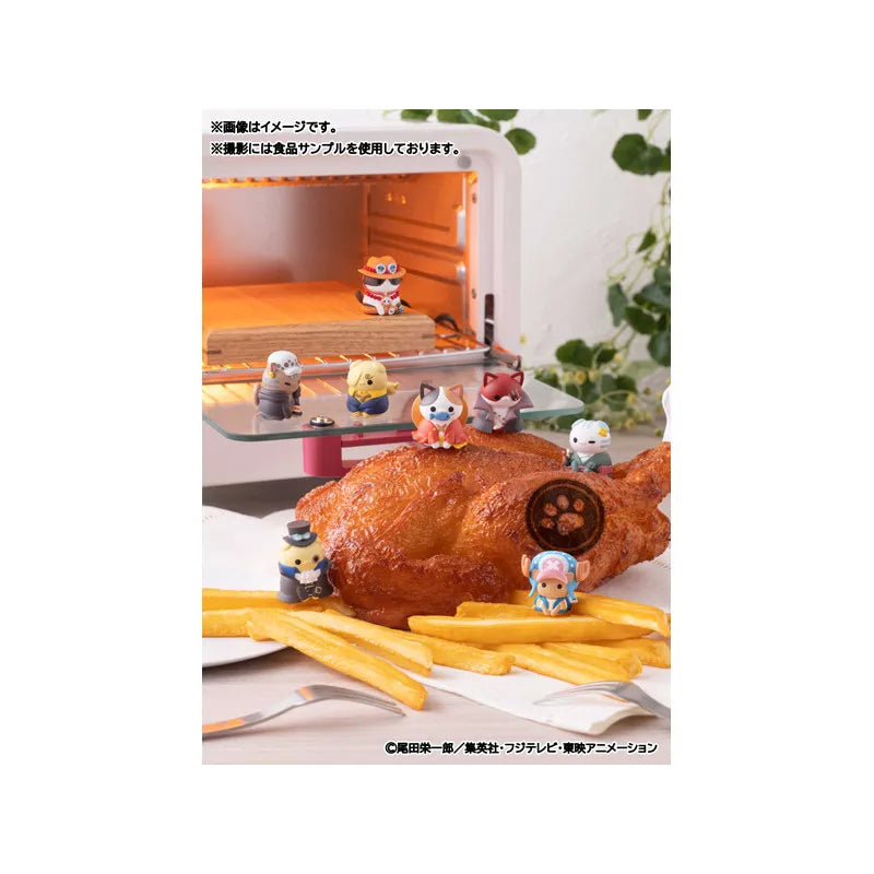 MEGAHOUSE KING - ONE PIECE MEGA CAT PROJECT NYANPIECE PAW-RATES!! REPEAT DISPLAY (8) MINI FIGURA 3 cm