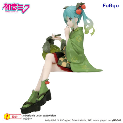 FURYU - HATSUNE MIKU HATSUNE MIKU FLOWER FAIRY WINTER CHERRY GREEN NOODLE STOPPER FIGURA 15 cm