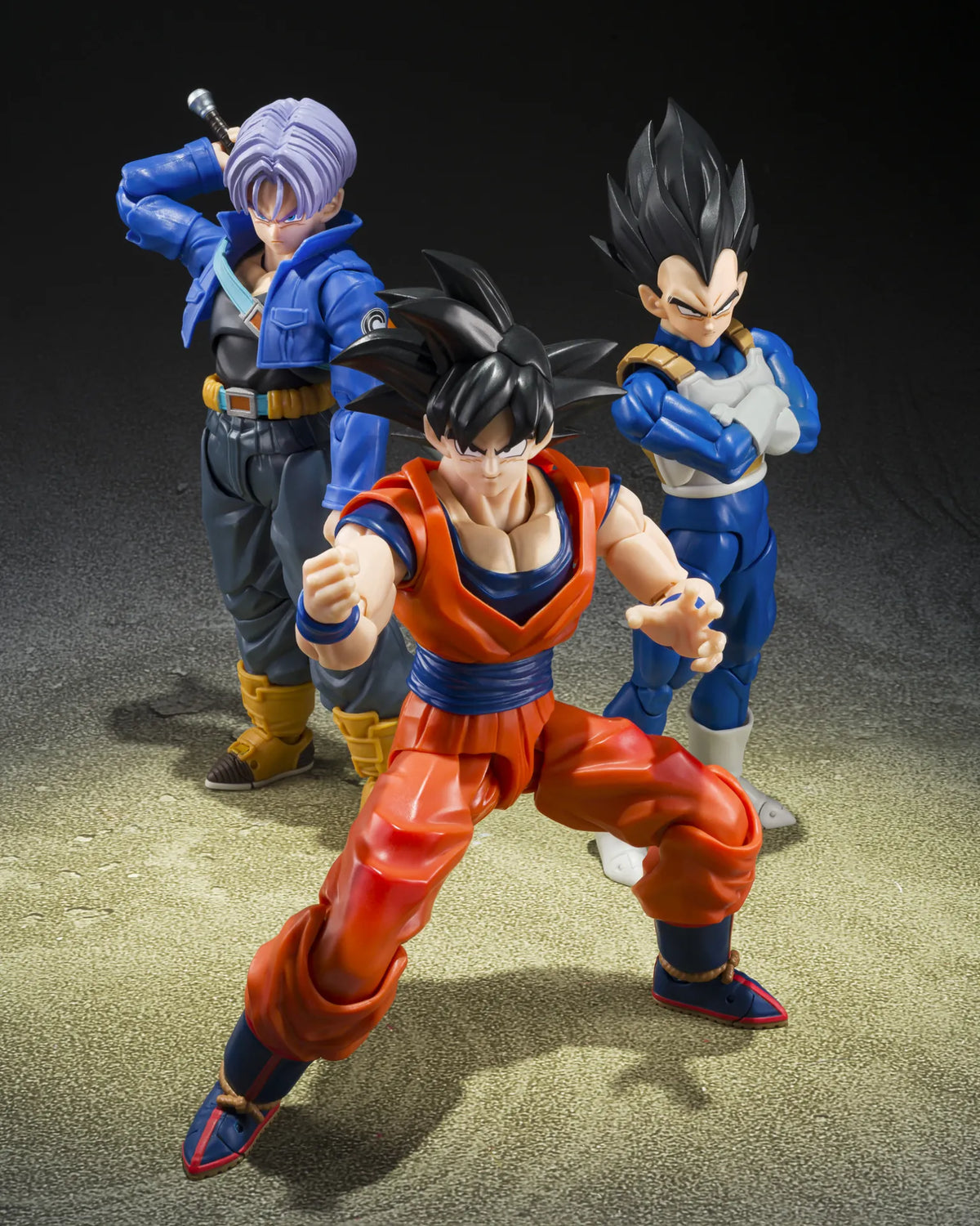 BANDAI - DRAGON BALL Z S.H.FIGUARTS VEGETA Z FIGHTER ACTION FIGURE 13.5 cm