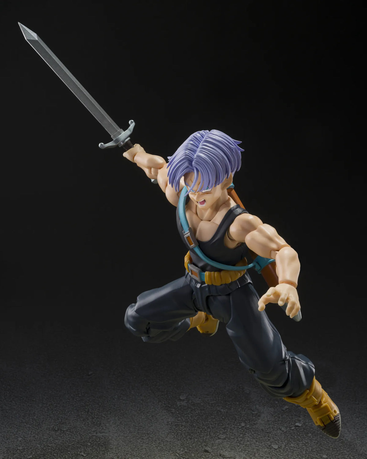 BANDAI - DRAGON BALL Z S.H.FIGUARTS TRUNKS Z-FIGHTERS GROUP BASE VER.B LIMITED EDITION ACTION FIGURE 14 cm LIMITED EDITION