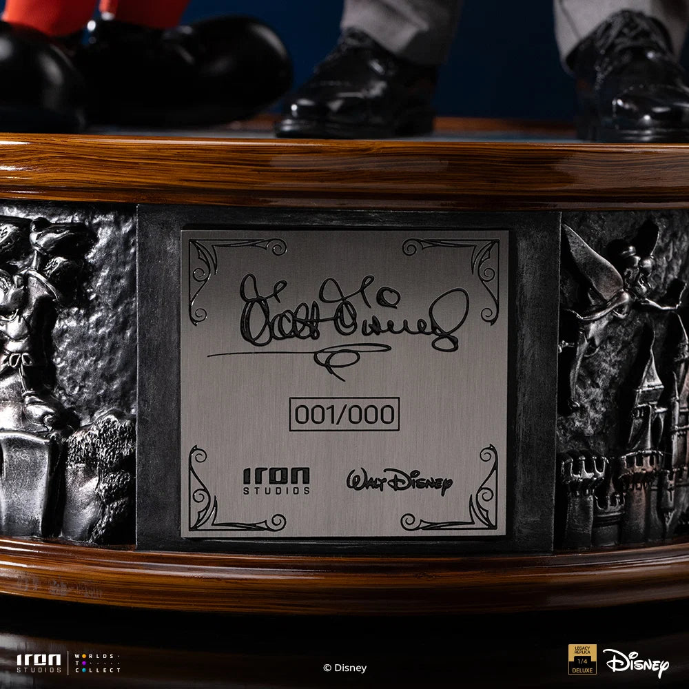 IRON STUDIOS - DISNEY DISNEY CLASSICS WALT DISNEY MICKEY MOUSE 1/4 STATUA 59 cm