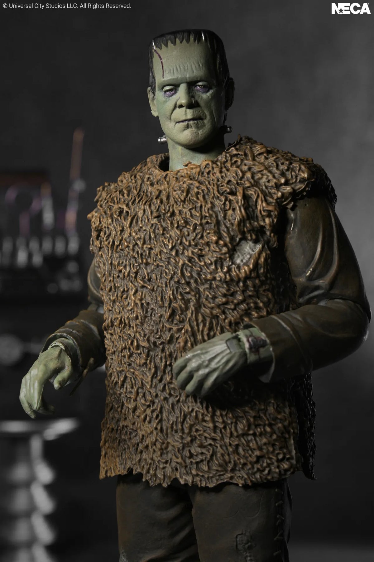 NECA - UNIVERSAL MONSTERS UNIVERSAL MONTERS FRANKENSTEIN MONSTER ULTIMATE ACTION FIGURE 17 cm