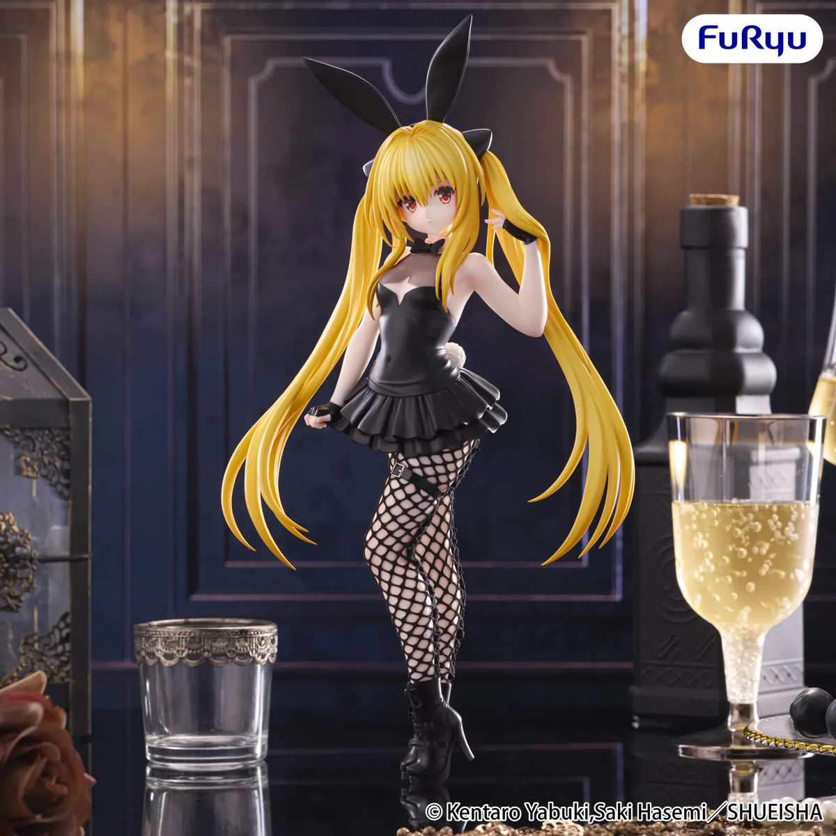 FURYU - TO LOVE RU LOVE RU DARKNESS KONJIKI NO YAMI BICUTE BUNNIES FIGURA 26 cm